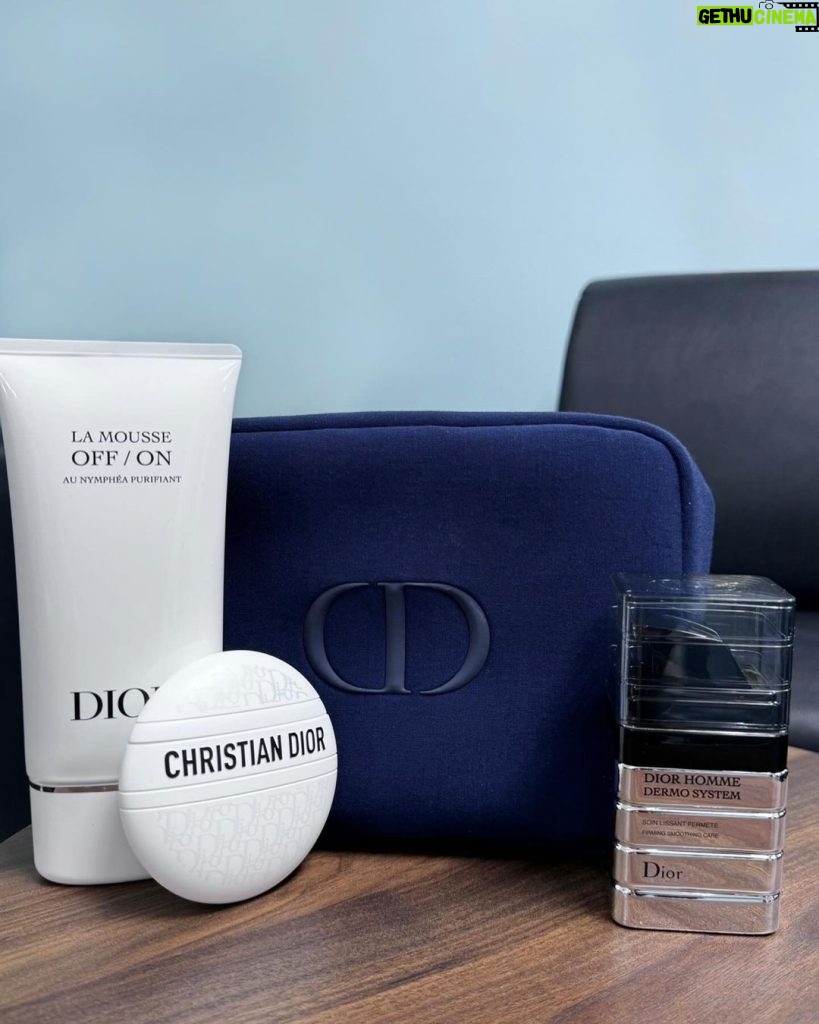 Cha Eun-woo Instagram - #DiorSkincare #DiorHomme #DiorHommeDermoSystem