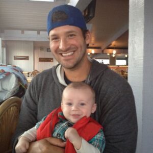 Chace Crawford Instagram - Happy 40th Birthday @tony.romo!! Can’t remember what life was like without you in it.. and 3 little boys. Love ya
