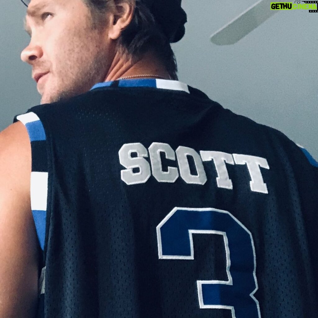 Chad Michael Murray Instagram - And we’re live! Click the LINK in my BIO. It took a ton of work but here we go. Snag an AUTOGRAPHED Lucas Scott Ravens Jersey while they last. Proceeds will help in COVID & community relief through The Rock Foundation. I’ve wanted to release one forever! I will be personally Autographing each one. We have limited supplies so snag em while they last. When you get yours post pics wearing them for me to re-post! Much love to each and everyone out there. Let’s use of this rad piece of memorabilia to make a difference and help other! Cheers Friends. @represent #OTH #LucasScott #Ravens