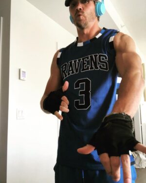 Chad Michael Murray Instagram - Oooooowwwwwweeee! Still fits💪💪💪
Snag yours now! Personally AUTOGRAPHED by this guy:) LINK IN BIO
I may or may not have worked out in this today 😳 @represent #OTH #LucasScott