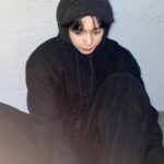 Chae Hyung-won Instagram - 까맣다