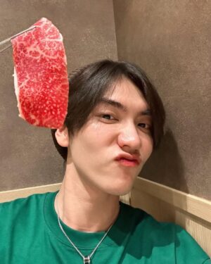 Chaikamon Sermsongwittaya Instagram - พักชมความน่ารักสักครู่ 😛

#Bosschaikamon #ShawtyBoss #BoNoh