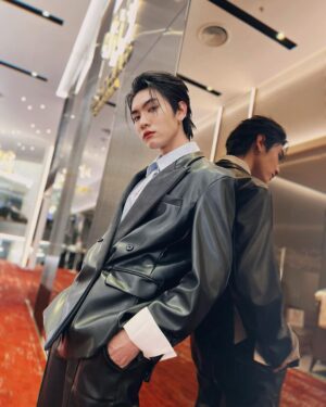 Chaikamon Sermsongwittaya Instagram - ฝนตกอีกแล้วว...🌧️

#Bosschaikamon #ShawtyBoss #BoNoh