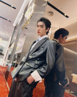 Chaikamon Sermsongwittaya Instagram - ฝนตกอีกแล้วว...🌧️

#Bosschaikamon #ShawtyBoss #BoNoh