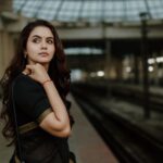 Chaitra Reddy Instagram - One of my most favourite look 😍🥰 Bunch - 1 🙈 I was longing to post this on my insta ❤️ Thank you @priya_durai_makeoverartistry for patiently creating this look ❤️ And @deepak_durai_photography thank you for your vision and the photos chello ❤️ @oshinanil Oshu thank you for giving the best as always ❤️