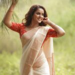 Chaitra Reddy Instagram - There is Peace Even in the storm ✨ Saree : @thepallushop Jewellery : @kattam.in Photography : @camerasenthil Organised by : @rrajeshananda Chennai, India