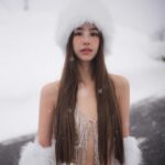 Chalida Vijitvongtong Instagram - Cause I’m Mrs. Snow, ‘till death we’ll be freezing❄️