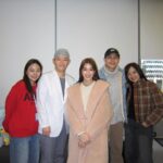Chalida Vijitvongtong Instagram - 비타민주사하쟈~ 잘 챙겨주셔서 고마워용~ ขอบคุณพี่ๆที่ดูแลให้วิตามินกับพวกเรานะคะ 💘❄️⛄️ @oum_sarang599 @ab_plasticsurgery_th @tikdawan_w