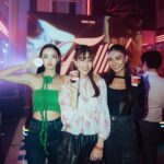 Chalida Vijitvongtong Instagram - Fallin’ vibes only🥤🍿🍨 @marktuan #fallinep #fallineplisteningparty