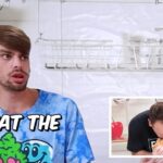 Chandler Hallow Instagram - I Ate The World’s Largest Slice Of Pizza!