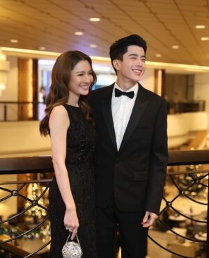 Chanon Santinatornkul Instagram - Thank you for having us krub 💙🤍 @unicef_thailand @panglamsam #bluecarpetgala