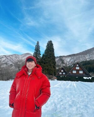 Chanon Santinatornkul Instagram - Happy New Year 2024 to you all!

I used to say such a long ass caption for so many years 😂. Say all the things I wish to do, I want to be, or I would love to see what I can become. But on the later years I don't know if the age gets me, my playful ideas start to flee and none seems to come to mind.

I thought I would never get old and my passion for the world will still be bold. But I start to truly realise just like so many ones that has come before me. The older you got, the more responsibility will grow along with your life story... that is why... I will...and still...
daringly wish for myself to still be bold about my dream, but also start to be responsible for many lives that put their trust in me. 

I still wish that my greatest dream will come true, but at the same time also become a person that others can lean onto. 

I hope so.. I wish so.. and I will act upon it so.. to make it happen as soon as possible no matter what and only god knows when it will truly show the result for all to see.

Finally, I wish you all the best as always and hope you all achieve all the things that you wish for. And... the selfish me would like to say this "please...also wish me luck too 😜 " #HNY2024

PS. my last pic is not what at all I imagine I will look like in my head lol. I look like a dried aged Michelin man 😅.

รูปสุดท้ายนี่ตอนถ่ายไม่ใช่ภาพที่ึิคิดไว้ในหัวเลย ก็คือก้อนมิเชลินแดดเดียวดีๆนี่เอง😅