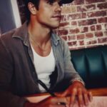 Charlie Carver Instagram - What a dream it’s been to bring characters and concepts to life, for a show like no other. So proud to be a writer on this season of American Horror Story. Thank you, @ryanmurphyproductions for the opportunity of a lifetime! AHS:NYC episodes 1 & 2 now streaming on @hulu 🗽 (candid 📷 by @nedmartel) @ahsfx #ahs #ahsnyc
