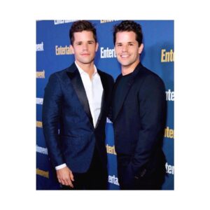 Charlie Carver Instagram - 👯‍♂️