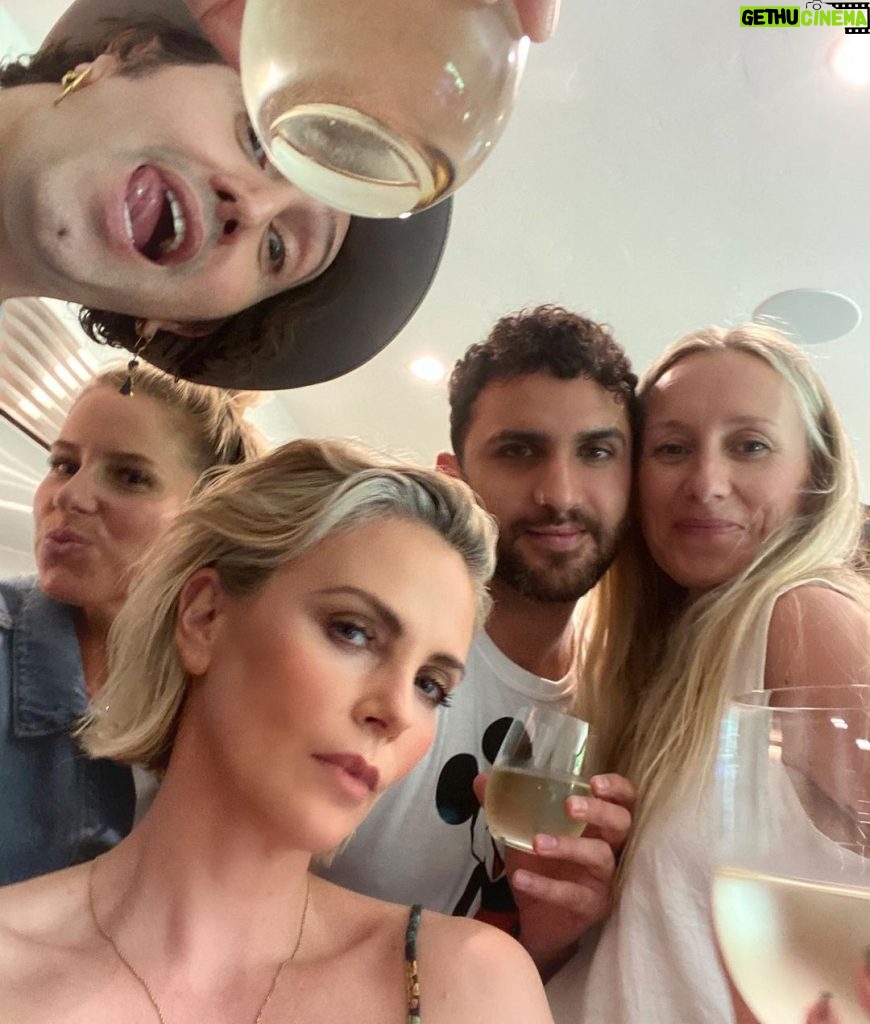 Charlize Theron Instagram - I don’t talk about these guys enough - my insanely talented glam family who work their asses off coming up with some amazing lewks time and time again. Love you guys to the moon 💜