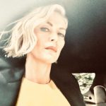 Charlize Theron Instagram - 💛🖤