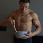 Chase De Moor Instagram - Good morning, how do you like your eggs? 🍳🥚 @unrulyagency Beverly Hills, California