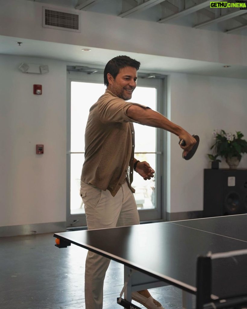 Chayanne Instagram - ¿Jugamos? 🏓