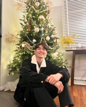 Chinnarat Siriphongchawalit Instagram - Merry Christmas ☃️🎄