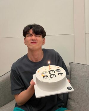 Chinnarat Siriphongchawalit Instagram - Thank you all for my birthday wishes, I wish you guys the best of luck and full of joy as well. Mike 🧡