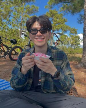 Chinnarat Siriphongchawalit Instagram - some days im not even me 🍧