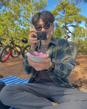Chinnarat Siriphongchawalit Instagram - some days im not even me 🍧