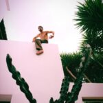Chino Darín Instagram - Monerías 📷 @mirandamakaroff Ibiza