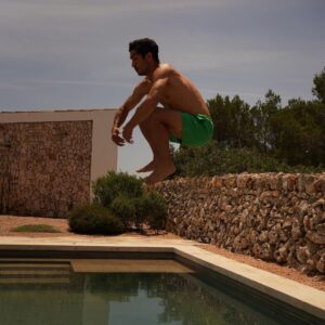 Chino Darín Instagram - Pensar el salto…