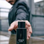 Chino Darín Instagram - Avanzar, estar siempre en movimiento, tomar riesgos, de eso se trata reescribir el código. @armanibeauty #rewritethecode #Armanicode #Armanibeauty