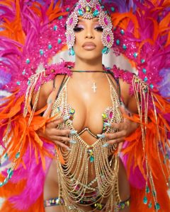 Chloe Bailey Instagram - baby’s first carnival with @legendscarnival !!! had the best time of my entire life 😍😍🥰 St. Lucia