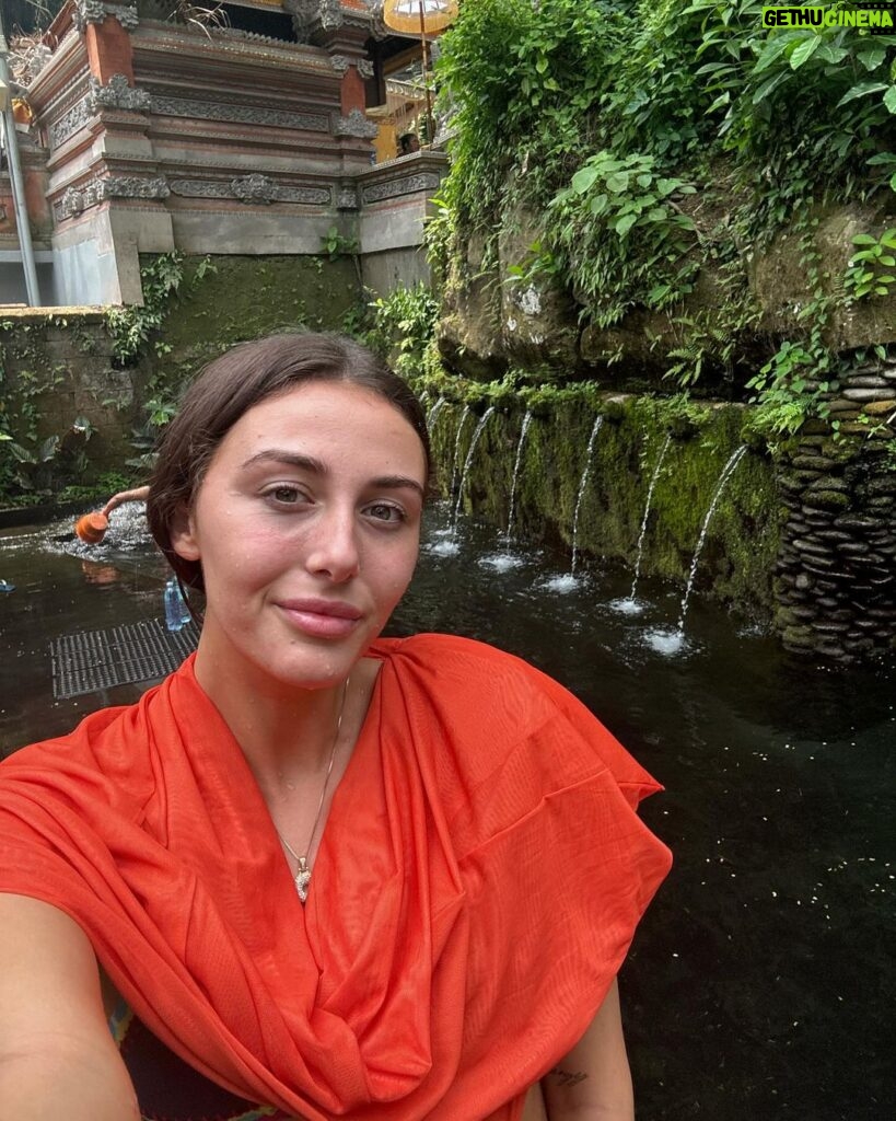 Chloe Veitch Instagram - Can waterfalls be a Hobby? Bali, Indonesia