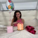 Chloe Veitch Instagram - IM THE BIRTHDAY GIRL💗 thank you for all of your beautiful birthday wishes! I am 20 FUGGIN 4 and I’m grateful for all of the people I’ve met in my life, I am grateful god has blessed me to be able to make 24 with all of the memories I have made so far.😭🎉💗