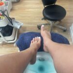 Chloe Veitch Instagram - Eat ur greenz, clean ur toes, be at one with nature (: