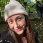 Chloe Veitch Instagram - Having 2 million of you guys on here has really pushed me to be more vulnerable on who I am as a person and what led me to this point in my career and life, it’s really important that I influence the right things, the IMPORTANT things, I really want to try and destigmatise sobriety and mental health. Share my voice with you guys and use my platform for good! & most importantly open up to you guys about my journey being sober, my ADHD diagnosis and all my advice I would give to anyone battling any of the above through my own journey. You are not alone, there is a light at the end of the tunnel and if I can inspire someone or help someone by writing this then my heart is full🤍 Thank you @officialwondermind for allowing me to share this with everyone 🎙️