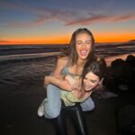 Chloe Veitch Instagram - This years been an unexpected one, finding love, finding more life long friends, hitting my first million on tiktok, Being sober, being on my 3rd no1 Netflix show, moving to LA and a proposal? Also it’s my birthday Sunday I’ll be FUGGIN 24😭💀 💍