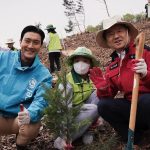 Choi Si-won Instagram – Climate crisis leads to serious child rights problem. Please support this amazing campaign: ‘Plant our planet.’ @unicef_kr @mofa_kr @forest_korea