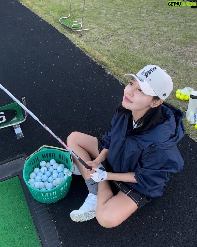 Choi Soo-young Instagram - 🍃🐿️☀️🏌🏻‍♀️⛳️