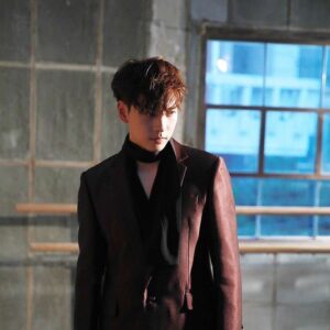 Choi Tae-joon Instagram - 더 많은 사진은
http://naver.me/5Y8WeMRq