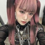 Choi Ye-na Instagram - GOOD MORNING🗡️ M/V OUT NOW!☀️ 가자!!!🔥💕💕