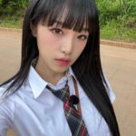 Choi Ye-na Instagram - 예나랑 아는형님보면서 즐추🏫💕 다음 주도 본방사수😘🫰