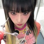 Choi Ye-na Instagram - 투머치걸💖🤩🌟🪩