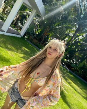 Chonnasorn Sajakul Instagram - 🏝️💖🌼🌈🌊🌺