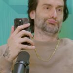 Chris D'Elia Instagram - Signature move. #lifelinepodcast