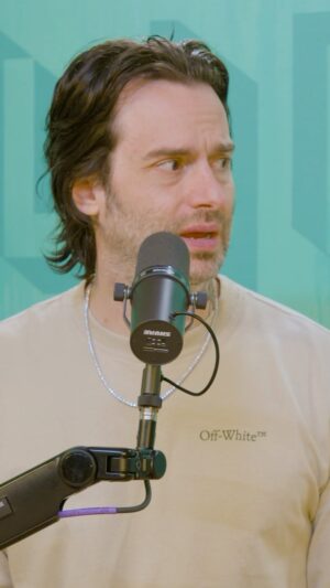 Chris D'Elia Instagram - The queen is on today! Matt’s still too sick wit it!!! Check out the new episode of @watchlifeline now!!!
