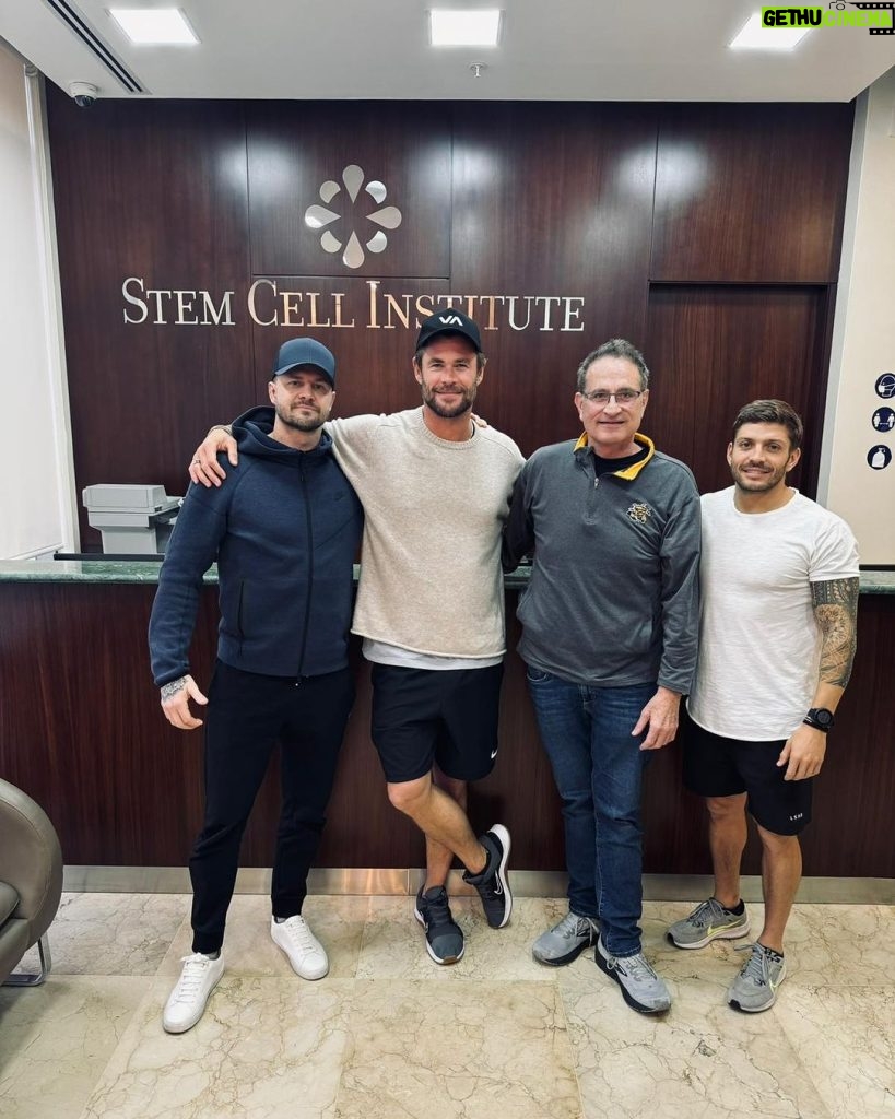 Chris Hemsworth Instagram - Many thanks to @nhriordan & @stemcellspanama for having me explore their amazing Panama facility. Their approach to regenerative medicine is truly groundbreaking.  With this kind of technology available, I plan to keep making films well into my 100’s (or 1500 in Asgard) @bobbydazzler84 @zocobodypro