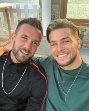 Chris Hughes Instagram - It’s been a great week brother @ryansummers89