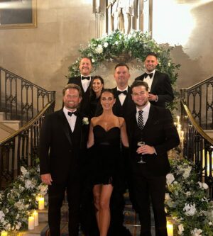 Chris Hughes Instagram - This week was a wholesome one 📸 

Beauty awards, facials and an amazing wedding. @almurph18 + @woodyandkleiny, that was one of the best weddings I’ve witnessed, a real movie 🥹🫶🏼 Good old week 🤝🏼