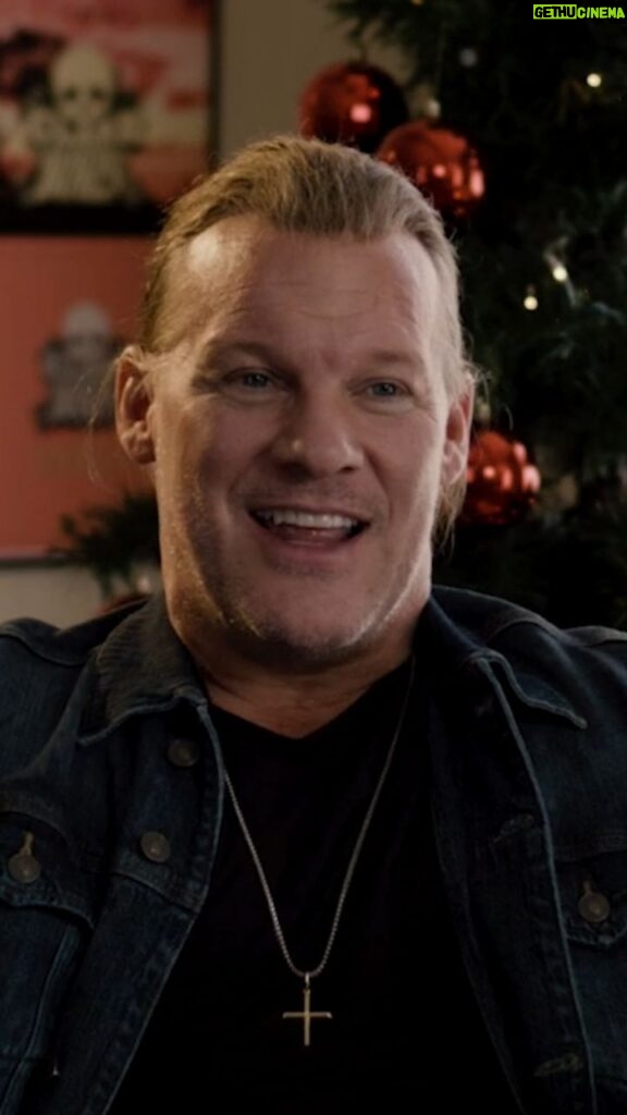 Chris Jericho Instagram - One of Chris Jericho’s favorite on-set Country Hearts Christmas moments involves a nervous Craig Stickland and a fiery horse named Thunder. 🐎 😂 Watch for the scene during the premiere of Country Hearts Christmas this Sunday at 7 PM ET. #Christmasmovies #horses #Christmas