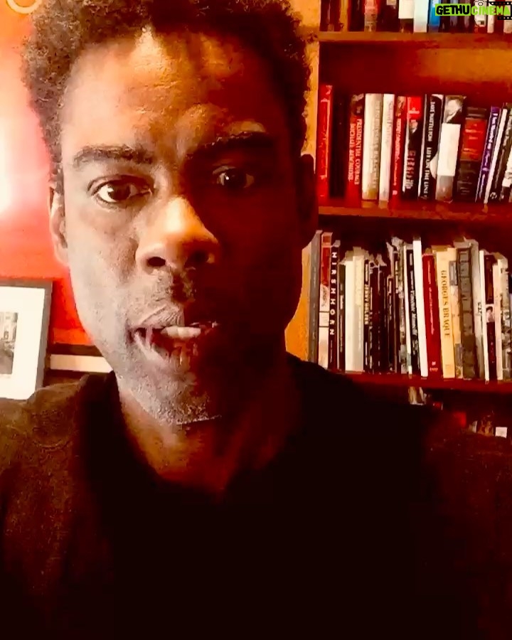 Chris Rock Instagram - Thank you to all the front line workers in NY and across the country.  You are our heroes.  Show them your support and go to NYP.org/thankyoufrontline or text "FIGHT19 to 51555”. Every little bit helps. #ThankYouFrontLine @columbiamed @nyphospital
