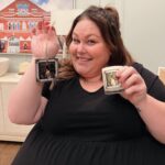 Chrissy Metz Instagram - Only a couple more days to enter to make an “I’ll Be Home For Christmas” candle & signed ornament yours!! 🎄 Link in bio to enter ❤️ Nashville, Tennessee